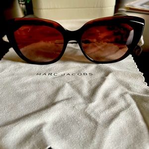 Marc Jacobs Cateye Shades